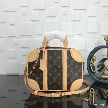 Fashionrepsfam ru Bags 19T1L0041 LV 0820